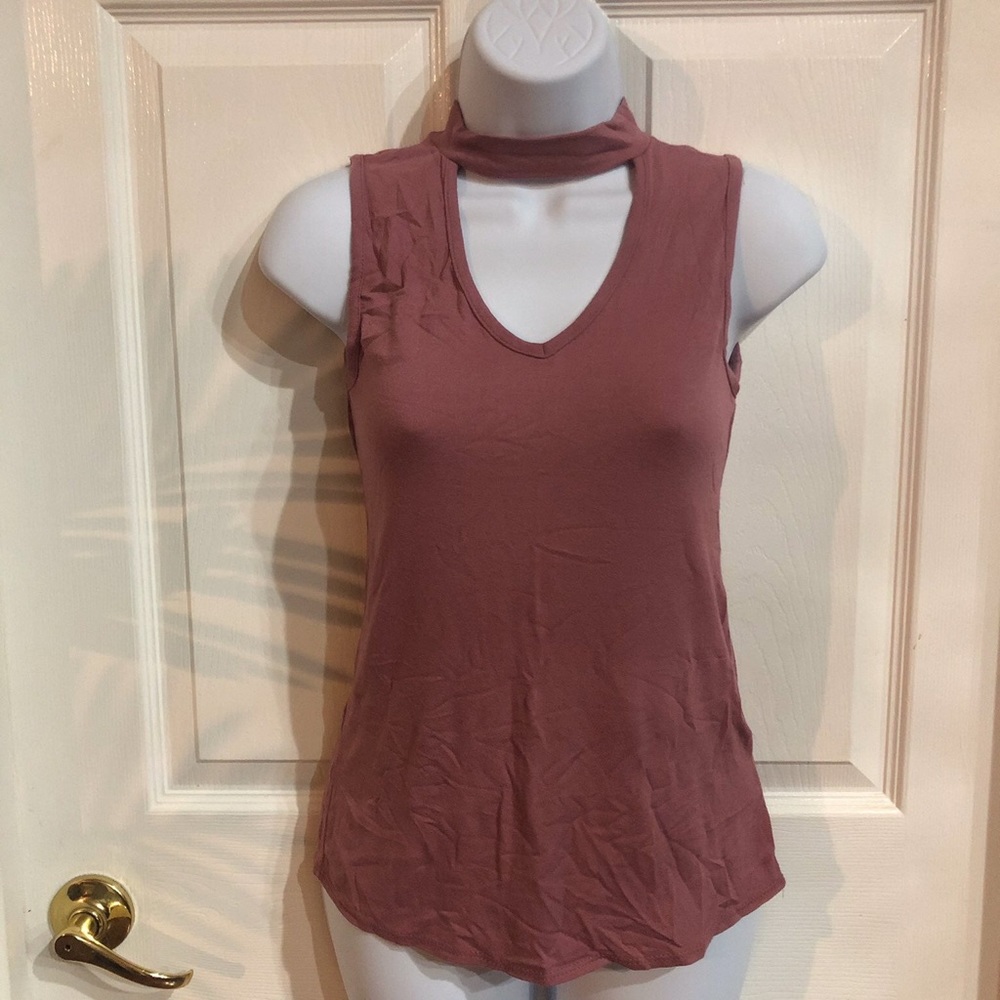 TMG new york Tank Top small